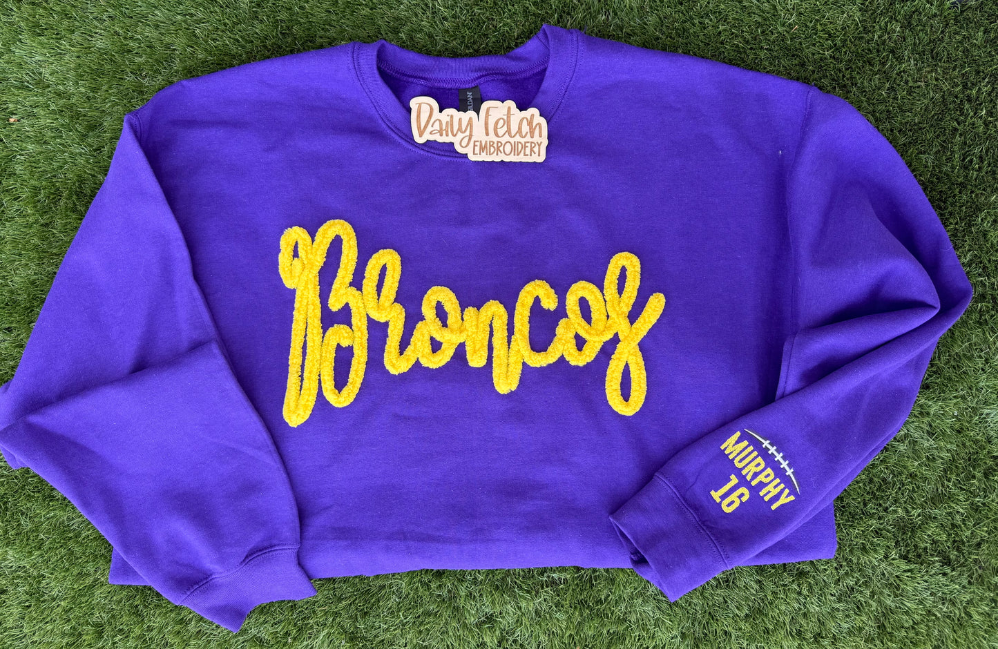 Broncos Embroidered Yarn Sweatshirt