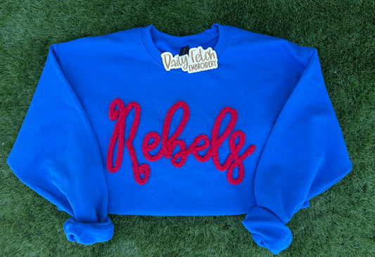 Rebels Yarn Embroidered Sweatshirt