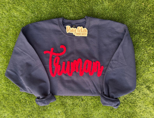 Truman Yarn Embroidered Sweatshirt